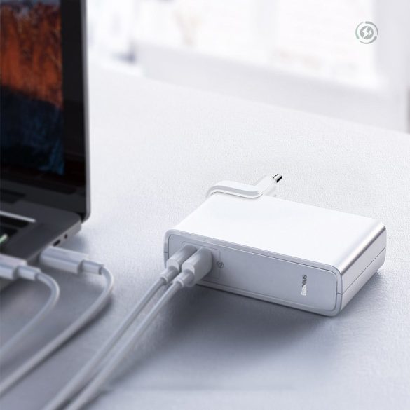 Baseus PPNLD-C02 GAN 2in1 multifunkciós hordozható külső akkumlátor és QC 3.0 PD 3.0 vezeték nélküli töltő USB/USB-C, 10000mAh, fehér